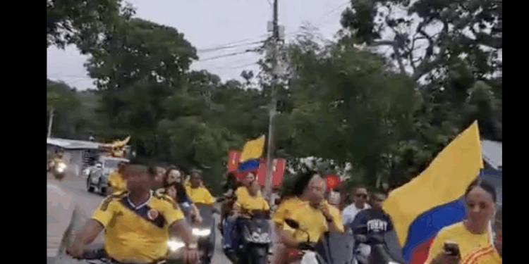En San Andrés, los seguidores de Abelardo de la Espriella también celebraron el triunfo electoral del abogado. 